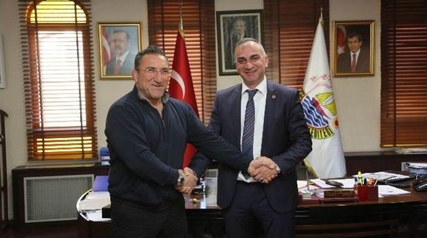 Pehlivanlardan Başkan Yılmazer’e Ziyaret