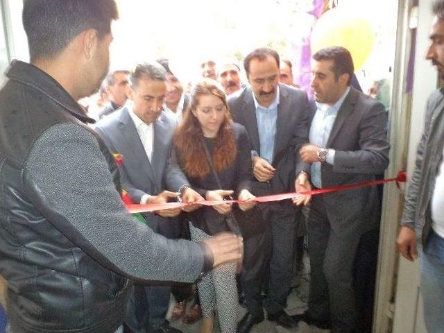 Hdp&rsquo;den Se&ccedil;im B&uuml;rosu A&ccedil;ılışı 1