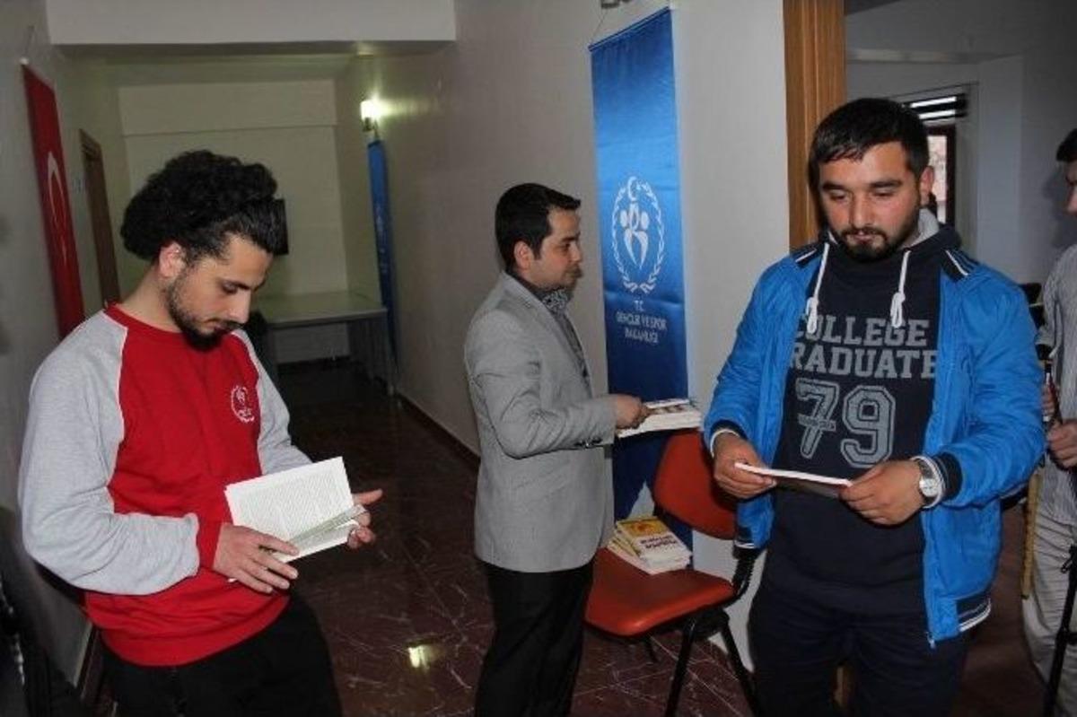 Erzincan Gen&ccedil;lik Merkezinden Kutlu Doğum Haftası Etkinliği