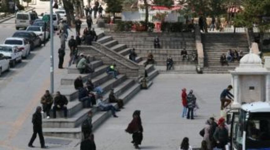 Yozgatlı Se&ccedil;im Vaatlerine İnanmıyor