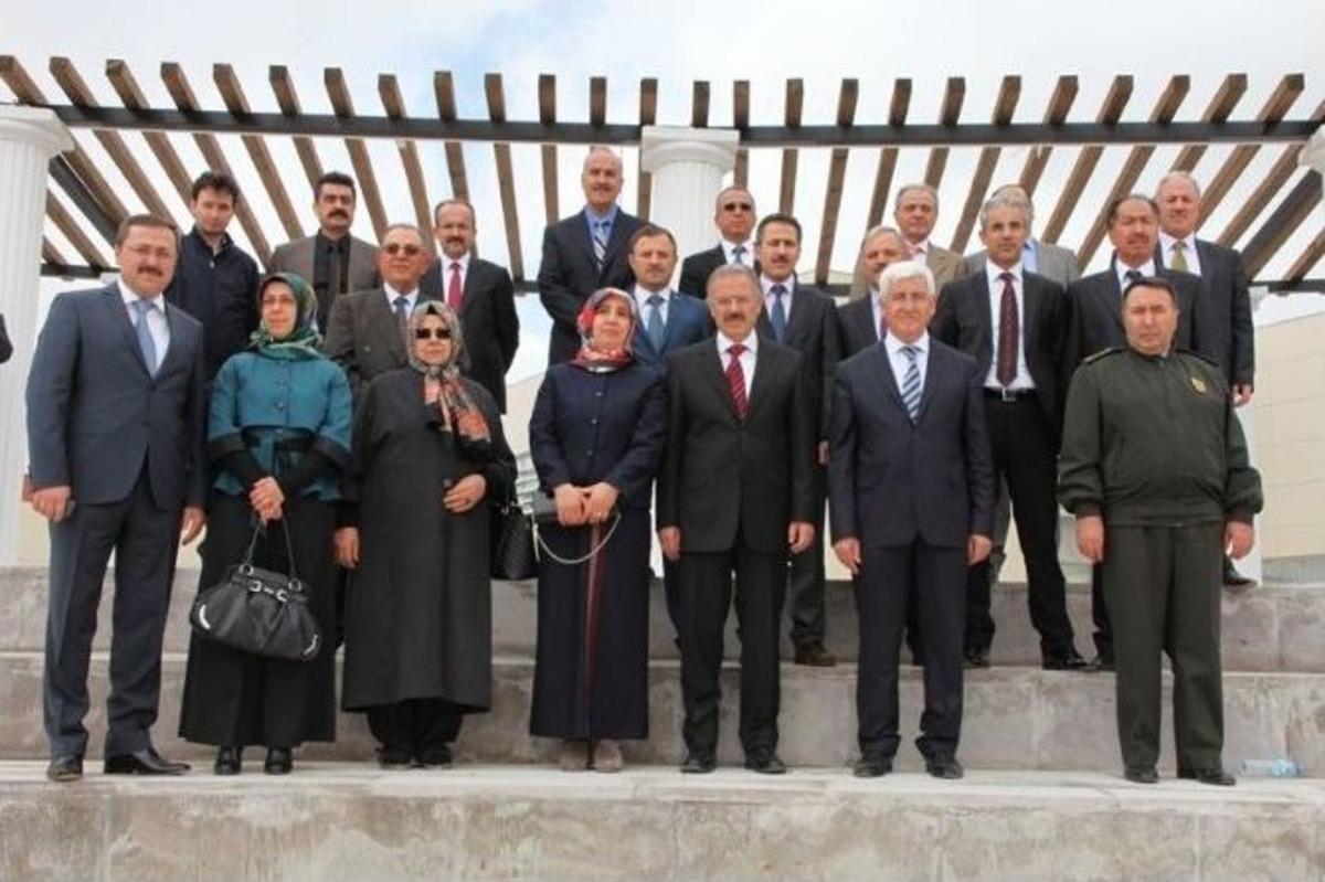 Km&uuml; Tanıtım G&uuml;nleri Başladı