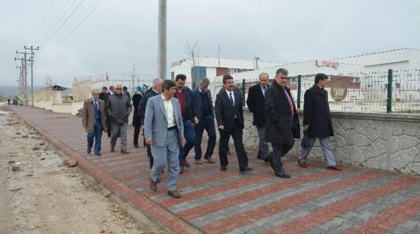 Başkan &Ouml;zg&uuml;ven Y&uuml;r&uuml;t&uuml;len &Ccedil;alışmaları İnceledi