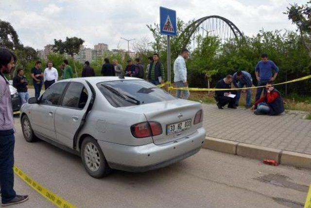 Kalp Krizinden Ölen Pedagogu Yakınları Camları Filmle Kaplı Otomobilde Görememiş