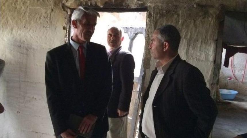 Asp İl M&uuml;d&uuml;rl&uuml;ğ&uuml;&rsquo;nden Evi Yanan Turan Ailesine Ziyaret