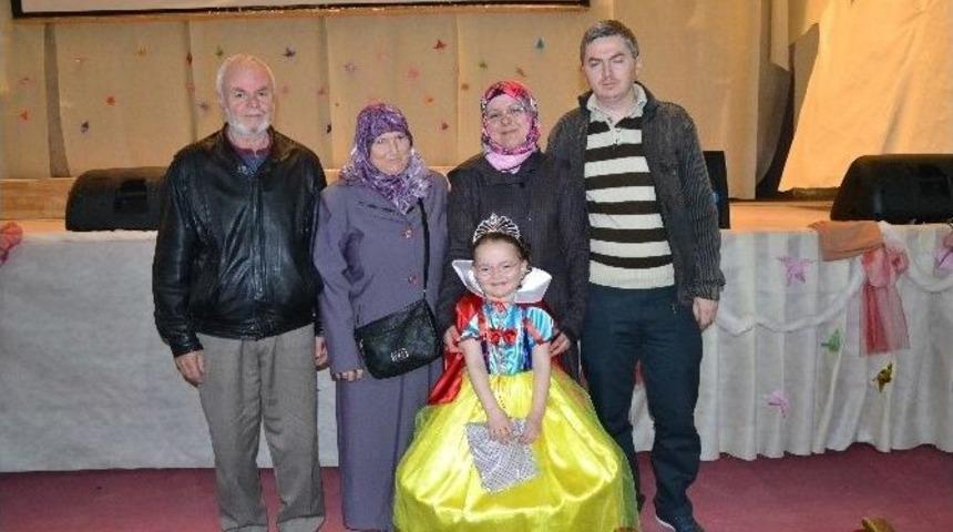 Biga&rsquo;da Masal Anlatma Etkinliği D&uuml;zenlendi