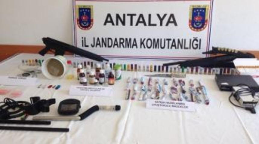 Jandarmadan Uyuşturucu Operasyonu