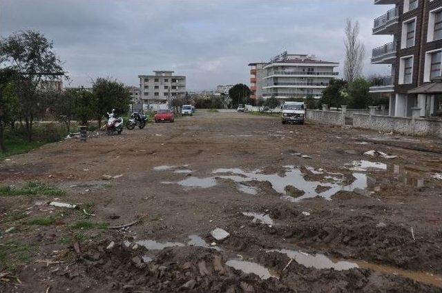 Nazilli’de Yol Çalışmaları Devam Ediyor