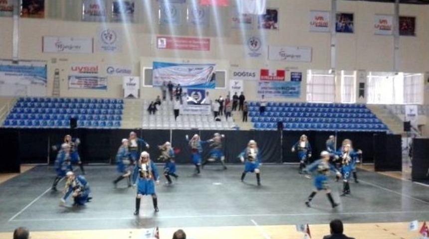 Gediz Mna Anadolu Lisesi Halk Oyunları Ekibi B&ouml;lge Birincisi Oldu