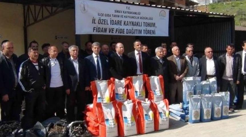 Simav&rsquo;lı &Ccedil;ift&ccedil;iye &Uuml;cretsiz Tohum Ve Asma Fidanı Desteği