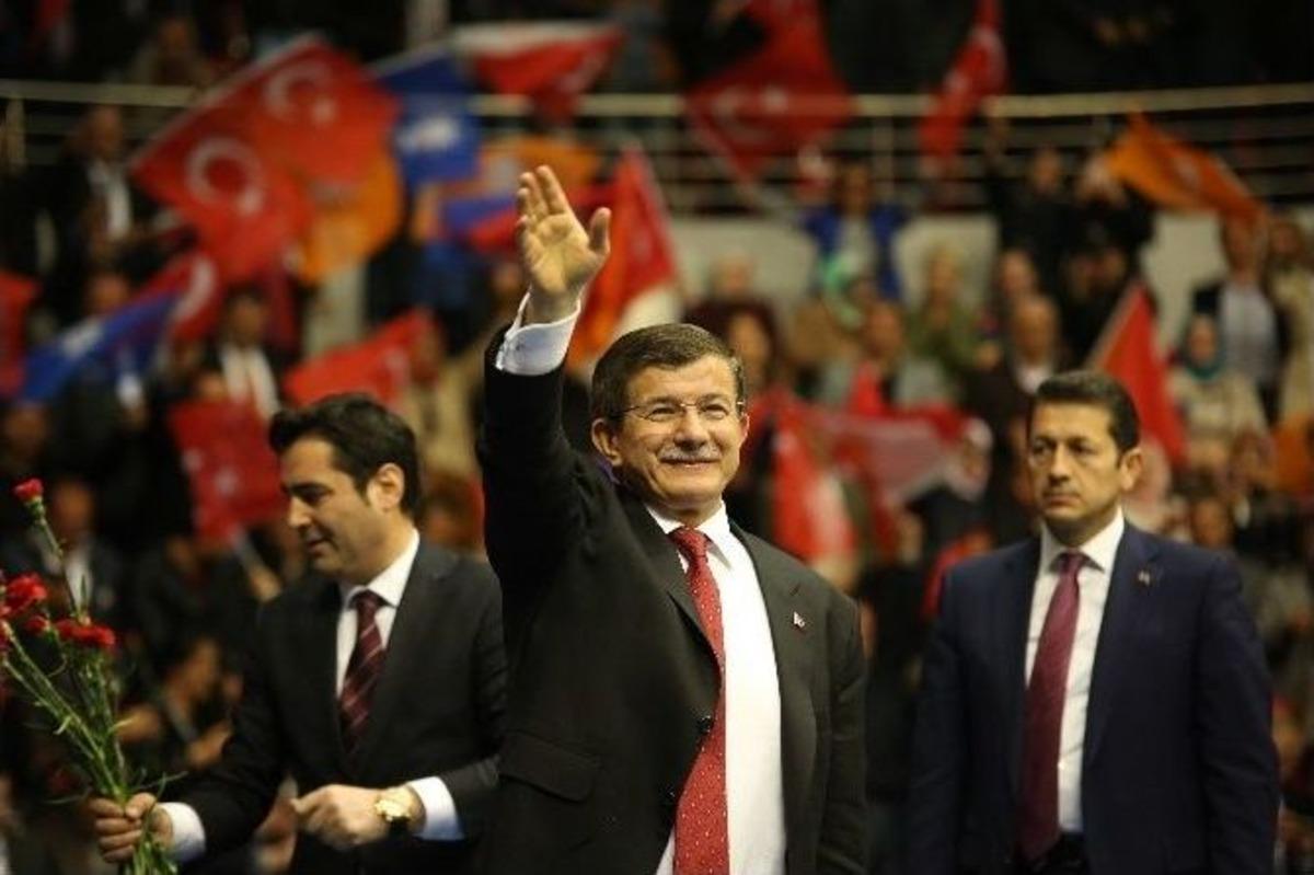 Davutoğlu, Ak Parti&rsquo;nin Ankara Milletvekili Adaylarını Tanıttı