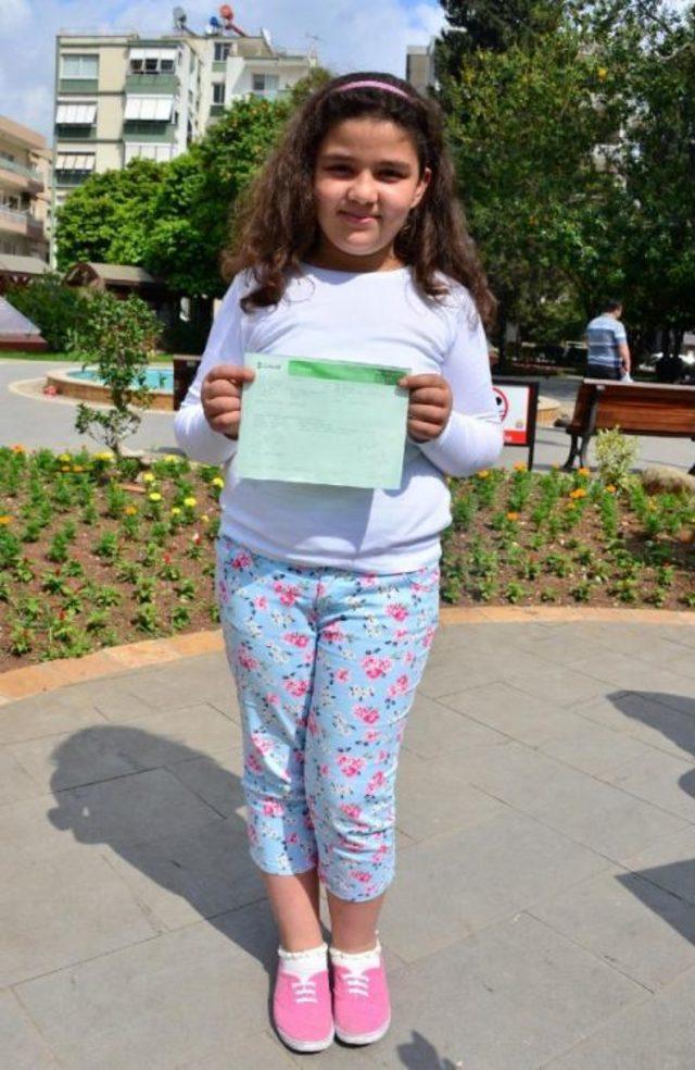 9 Yaşındaki Ekinsu nun Şiir Kitabının Geliri L&ouml;semili &Ccedil;ocuklara 1