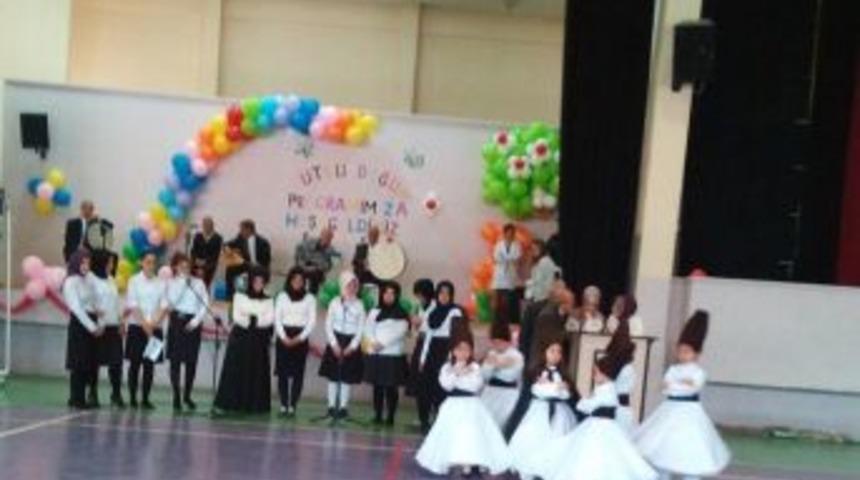 Rıfkı Salim Bur&ccedil;ak Mesleki Ve Teknik Anadolu Lisesi Kutlu Doğum Programı D&uuml;zenledi.