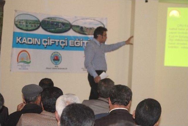 Bulanık&rsquo;ta &Ccedil;ift&ccedil;ileri Bilgilendirme Toplantısı 1
