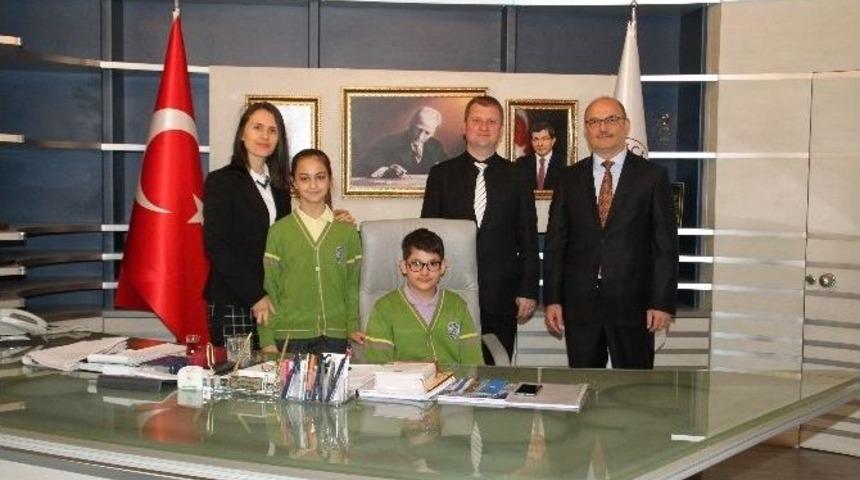 Başkanlık Koltuğuna Furkan Pehlivan Oturdu