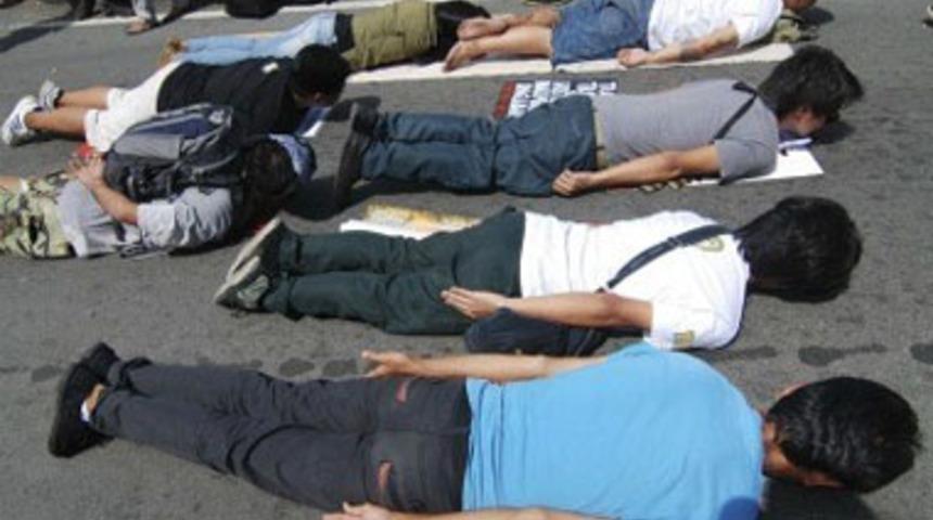  Facebook'ta g&ouml;sterilmemesi gerekenler