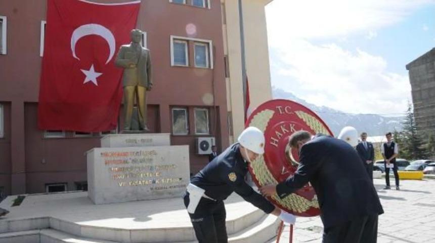 Hakkari'nin Kurtuluşu T&ouml;renle Kutlandı