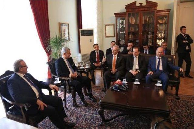 Bursa’Da Zülfikar Kılıcı Hediye Edilen Bakan Bozkır: Bu Palayı Elimize Alırsak Ab’Ye Daha Kolay Gireriz 3