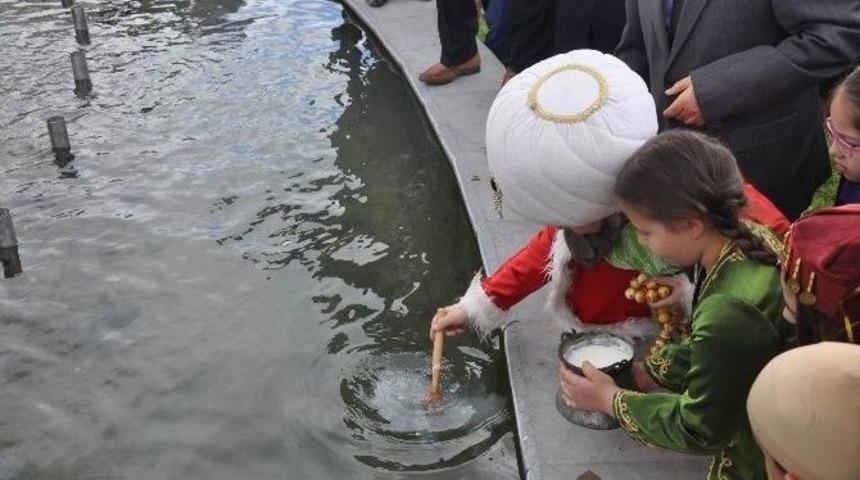 Nasreddin Hoca G&ouml;le Maya &Ccedil;aldı, Bahar Şenliği Başladı