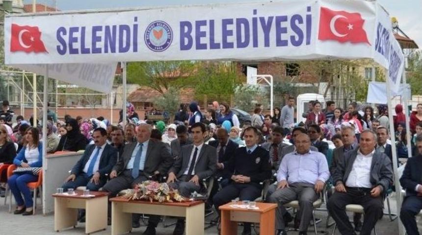 Selendi İmam Hatip&rsquo;den Kutlu Doğum Etkinliği