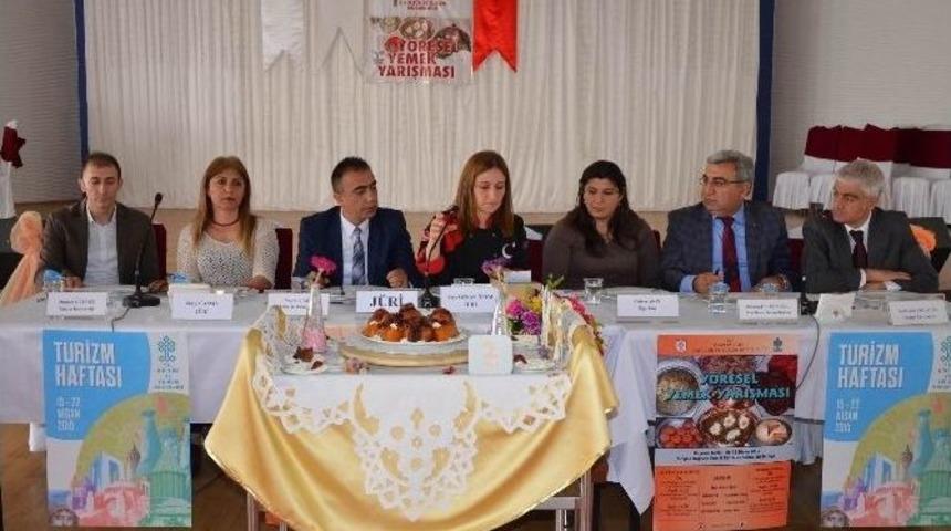 Sivas&rsquo;ta Y&ouml;resel Lezzetler Yarıştı