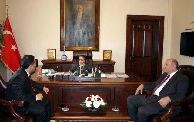 Küçük Vali Suriyeli Çocuklar İçin Eğitim İstedi 1