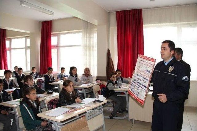 Ortak Dilimiz Trafik Levhalarımız 1