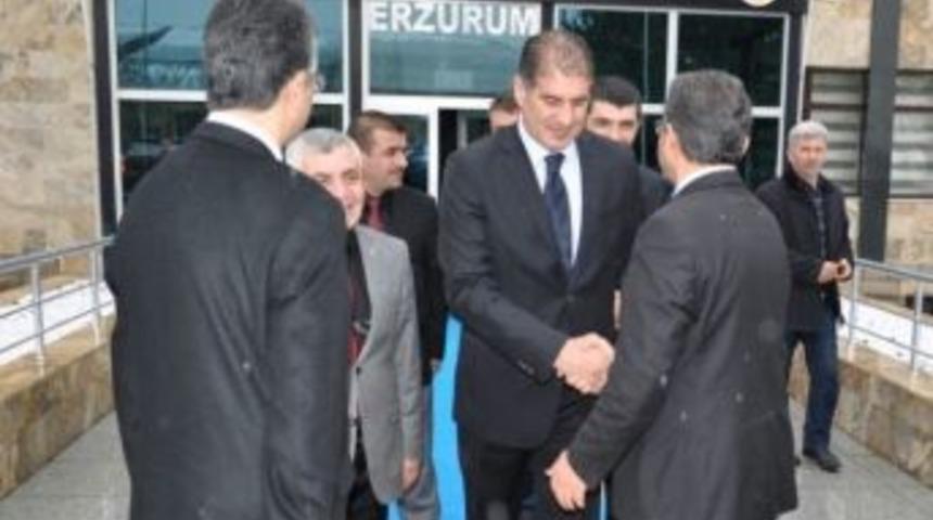 Zekai Kaya: &ldquo;erzurum Son 10 Yılda Neredeyse Bir İl&ccedil;e Kaybetti&rdquo;