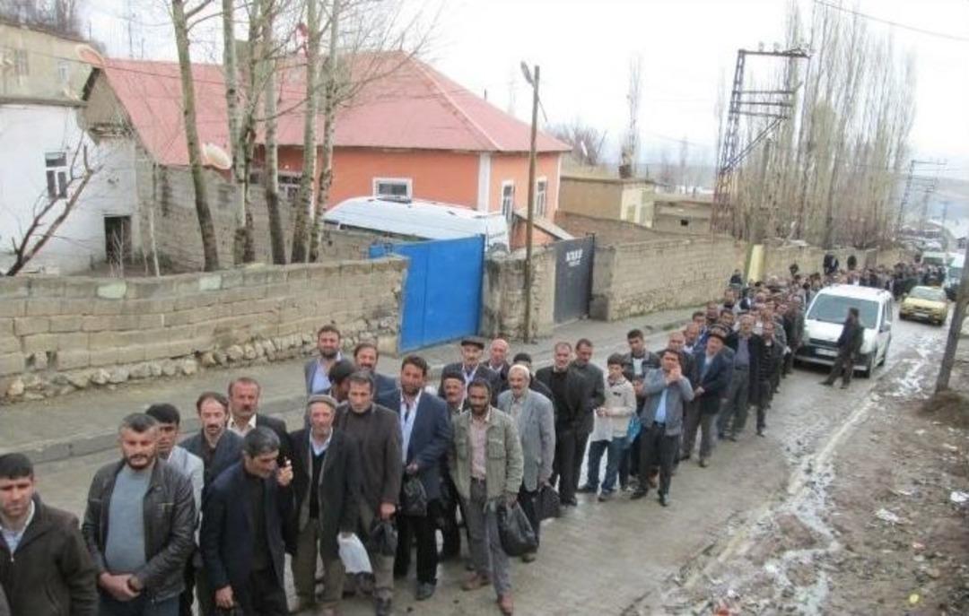 Başkale&rsquo;de Sakal-ı Şerif Heyecanı