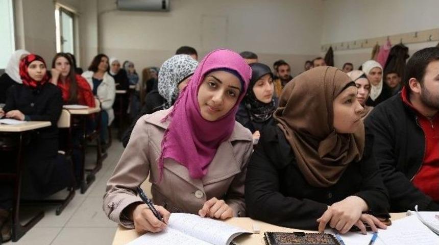 Şahinbey&rsquo;in Kurslarında 4 Bin Suriyeli T&uuml;rk&ccedil;e &Ouml;ğrendi