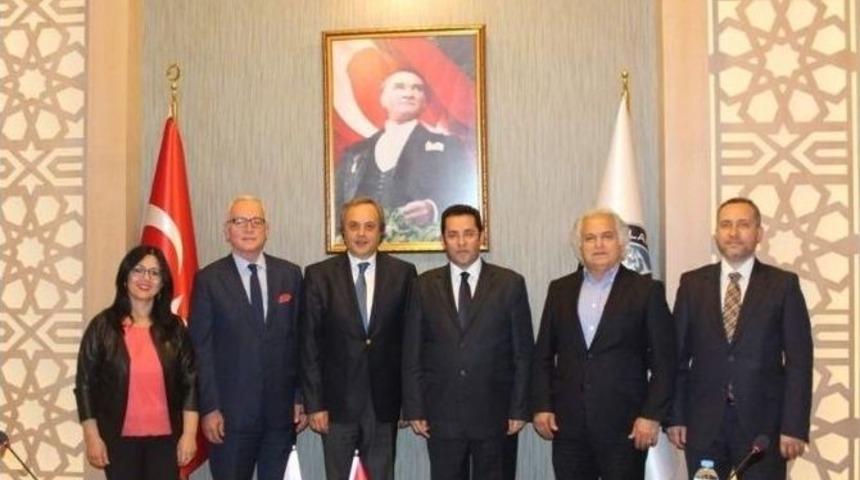 Ua&uuml;-ansiad "iş Fikirleri Ve Ment&ouml;rl&uuml;k" Protokol&uuml; İmzalandı