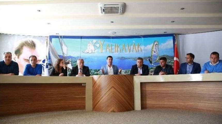 Başkan Kocadon, Res İle İlgili Vatandaşlarla Bir Araya Geldi