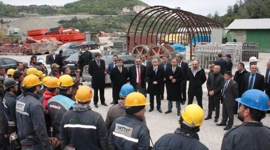 Maden İş&ccedil;ilerinin &rsquo;maaş&rsquo; Tepkisi