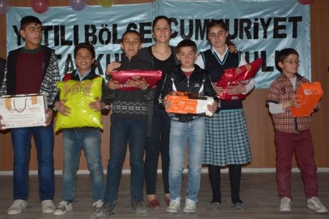 İstanbul&rsquo;dan &Ccedil;atak&rsquo;a Sevgi K&ouml;pr&uuml;s&uuml;