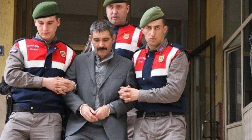 Cezaevi &Ouml;n&uuml;ndeki Cinayete 15 Yıl Hapis