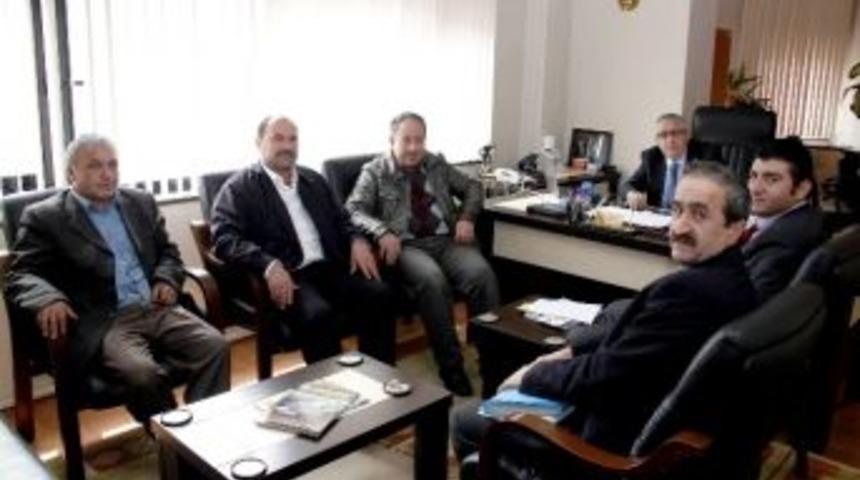 Durdubaş&rsquo;ı Tavuk Festivaline Davet Ettiler