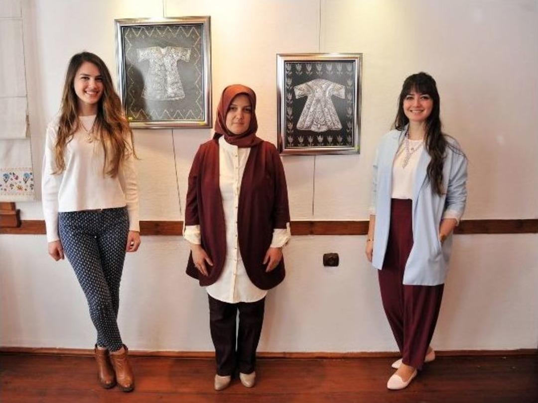 Hamam&ouml;n&uuml; Sanat Galerisi&rsquo;nde Tel Kırma Eserler