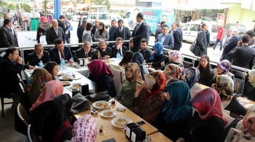 Bakan Kılı&ccedil;, &Ouml;ğrencilerle Bir Araya Geldi