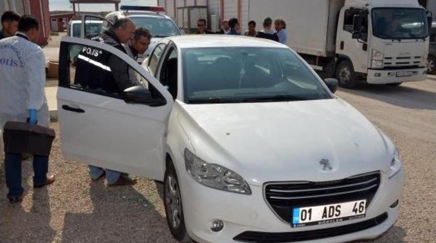 Otomobilin Camı Kırıldı, 40 Bin Lira &Ccedil;alındı