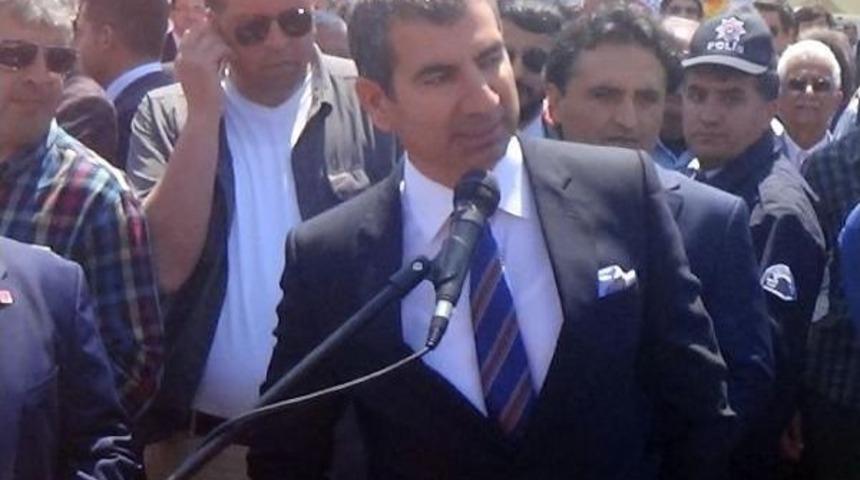 Tarım Fuarının A&ccedil;ılışında Siyasi Gerilim