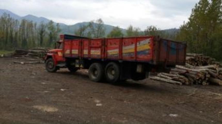 Hırsızları Lastik İzi Ele Verdi