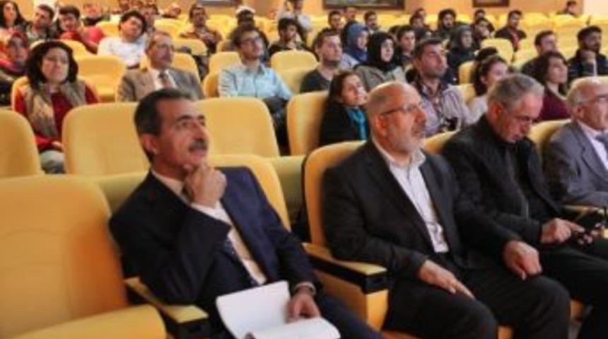 Dicle &Uuml;niversitesi&rsquo;nde Mimar Sinan Anıldı