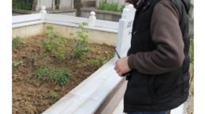 Mezar Taşlarını &Ccedil;aldığı İddia Edilen Şahıs Serbest