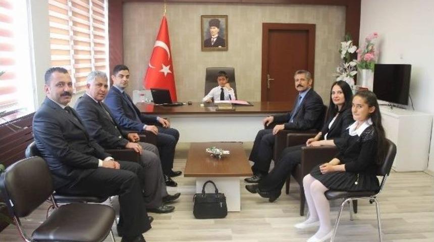 Yavuzeli&rsquo;nde 23 Nisan Kutlaması