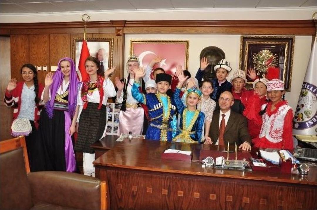 Nazilli&rsquo;de 23 Nisan Coşkusu Ziyaretlerle Başladı