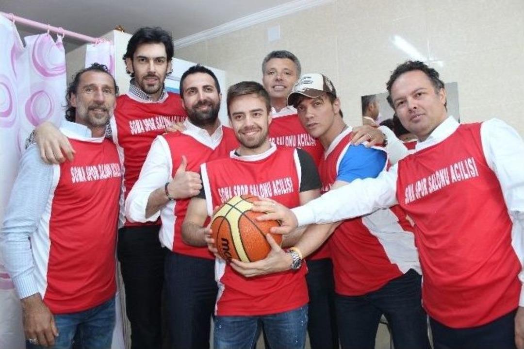 Sadettin Saran&rsquo;dan Soma&rsquo;da Yıldızlı A&ccedil;ılış