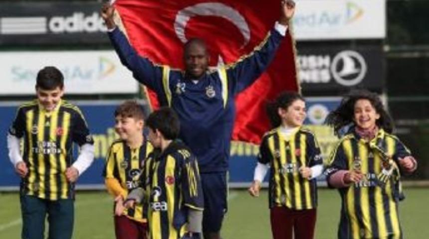 Fenerbah&ccedil;eli Sow: "hedefimiz Şampiyonluk, Tek Isteğimiz Bu Hedefe Ulaşmak"