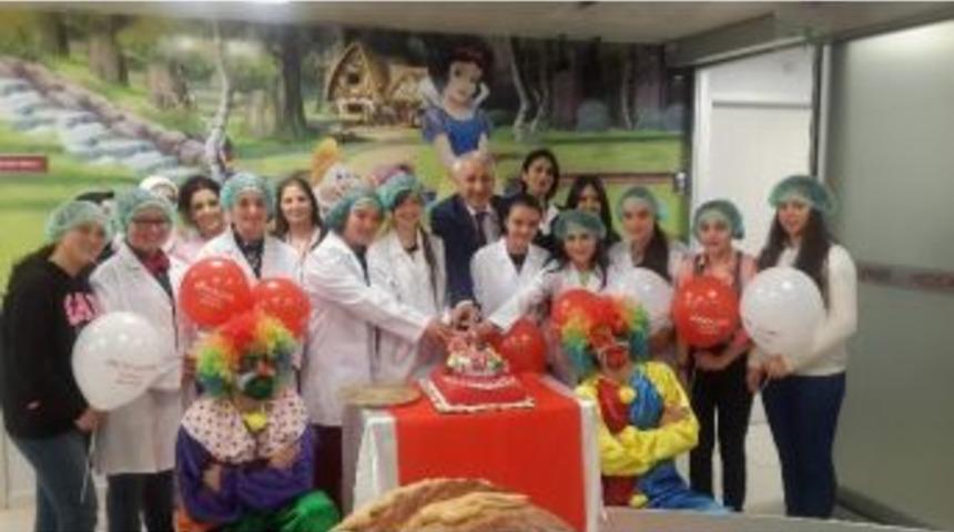 Medical Park Trabzon Hastanesinde 23 Nisan &Ccedil;oşkusu