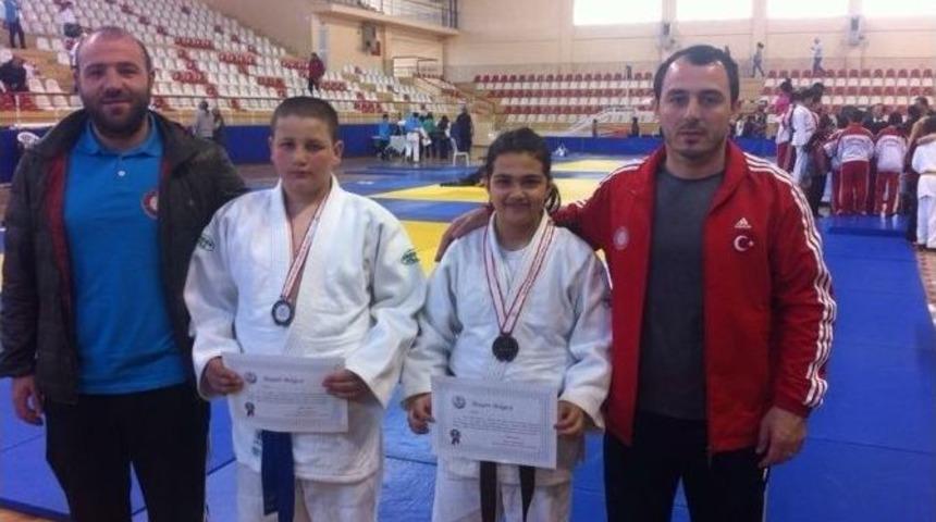 Rizeli Judocular 3 Altın Madalya İle D&ouml;nd&uuml;
