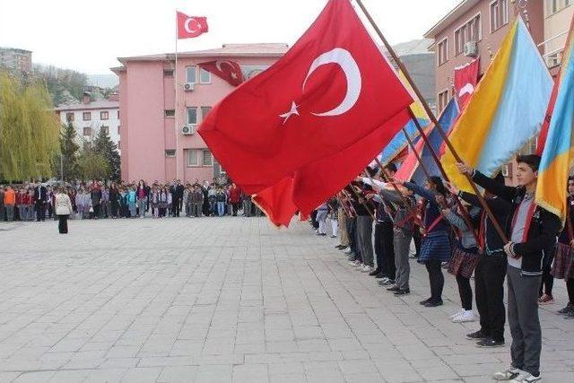 Hakkari’de 23 Nisan Kutlamaları