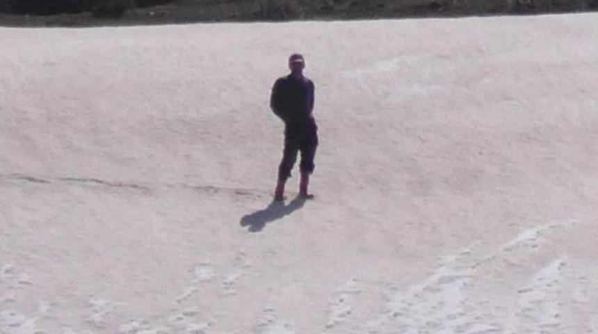 K&ouml;yde Nisan Ayında 40 Santimetre Kar Var